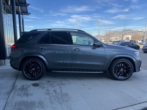 New 2026 Mercedes-Benz GLE 450 450 4MATIC image 4
