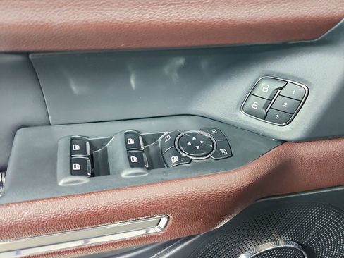 Used 2024 Ford Expedition Max Limited image 35