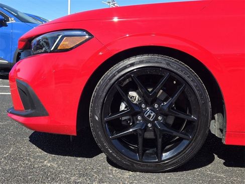 Used 2024 Honda Civic Sport image 8