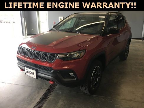 New 2026 Jeep Compass Trailhawk w/ Sun, Sound & Navigation Group image 5
