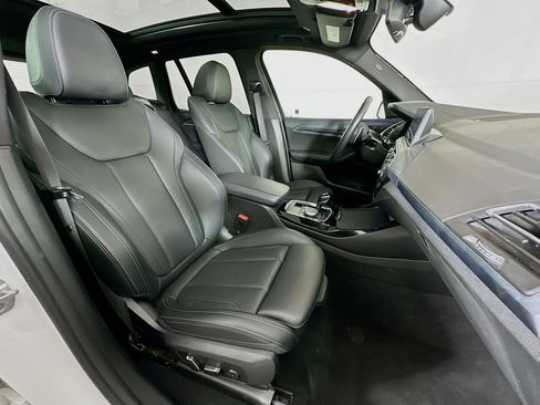 Used 2024 BMW X3 sDrive30i image 34