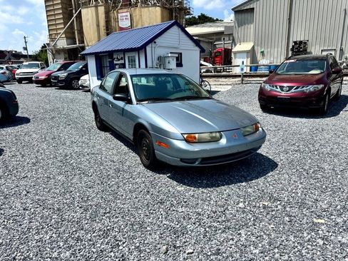Used 2002 Saturn S-Series Spring Special image 2