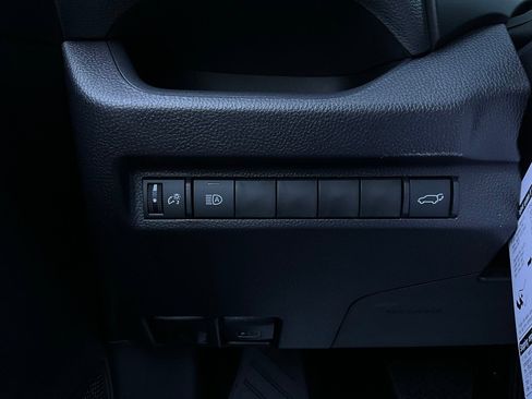 New 2025 Toyota RAV4 XLE image 22