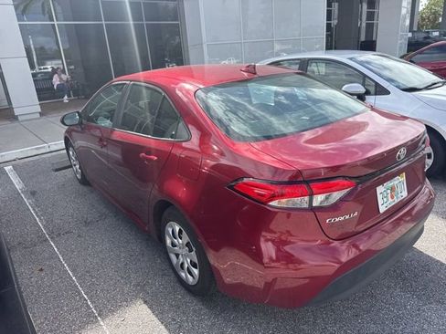 Used 2024 Toyota Corolla LE image 5