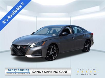 Used 2024 Nissan Altima 2.5 SR