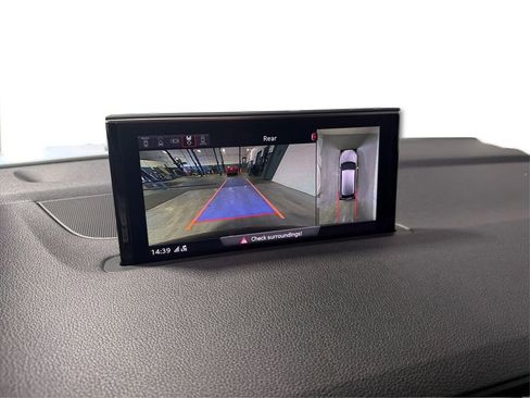 Used 2018 Audi Q7 3.0T Premium Plus w/ Premium Plus Package image 23