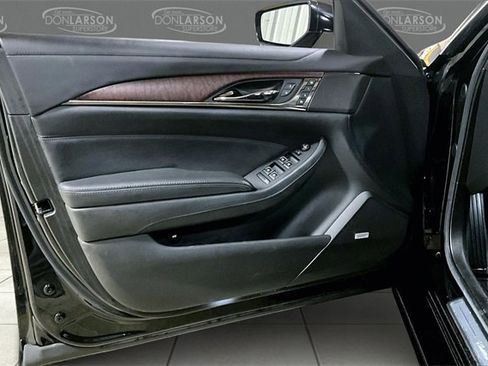 Used 2017 Cadillac CTS Luxury image 11