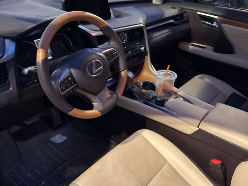 Used 2019 Lexus RX 350 FWD w/ Premium Package image 5