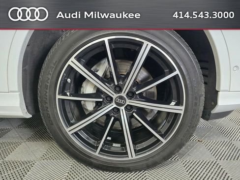 Used 2023 Audi Q7 3.0T Premium Plus w/ Premium Plus Package image 2