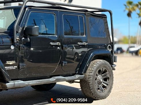 Used 2015 Jeep Wrangler Unlimited Sahara image 3