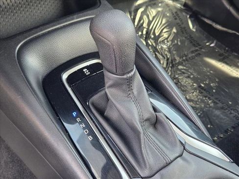 Used 2023 Toyota Corolla LE image 12