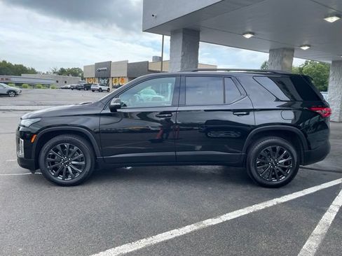 Used 2023 Chevrolet Traverse RS AWD/4WD image 8