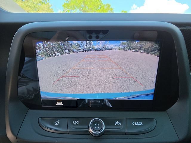 Used 2023 Chevrolet Camaro LT RWD image 17