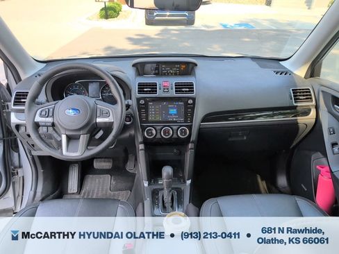 Used 2017 Subaru Forester 2.5i Touring AWD/4WD image 3