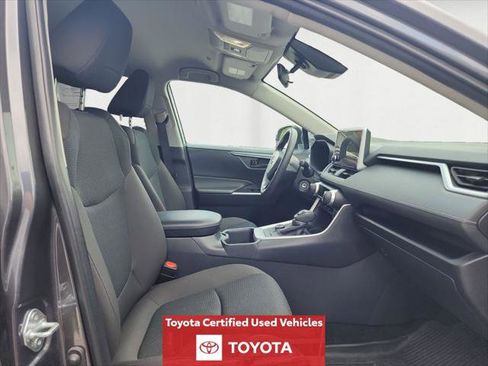 Certified 2025 Toyota RAV4 LE AWD/4WD image 17