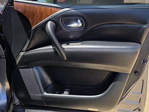 Used 2018 INFINITI QX80 2WD image 37