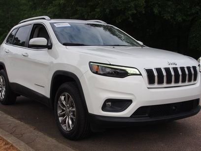 Used 2021 Jeep Cherokee Latitude Lux w/ Comfort/Convenience Group