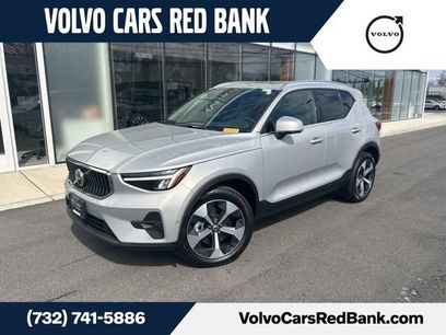 Used 2025 Volvo XC40 B5 Plus