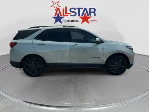 Used 2022 Chevrolet Equinox RS w/ RS Leather Package AWD/4WD image 8
