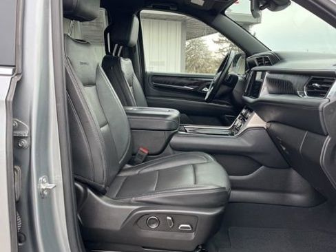 Used 2023 GMC Yukon Denali AWD/4WD image 31