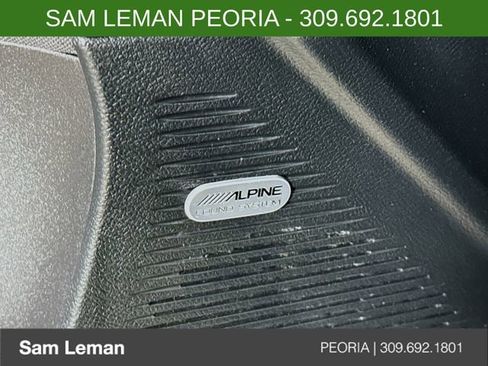 Used 2022 Dodge Challenger R/T w/ Performance Handling Group image 19