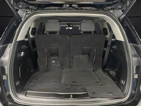 Used 2022 Jeep Grand Cherokee L Limited image 15