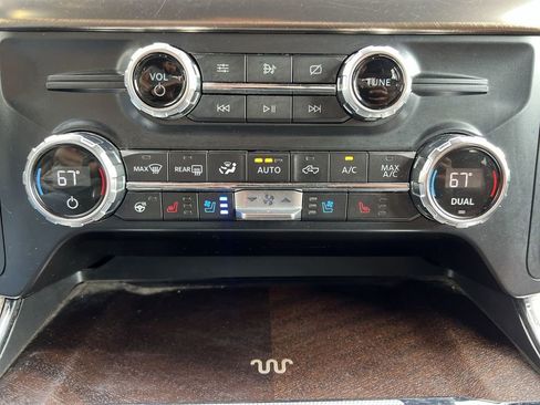 Used 2021 Ford F150 King Ranch w/ Equipment Group 601A High AWD/4WD image 19