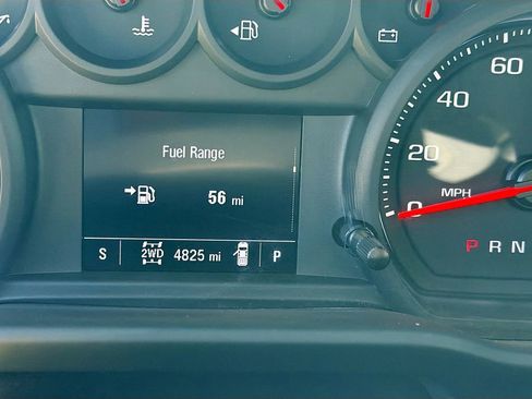 Used 2025 Chevrolet Silverado 1500 Custom Trail Boss w/ LPO, Dark Essentials Package image 12