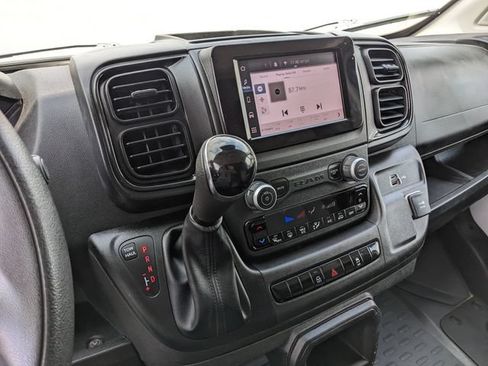 Used 2024 RAM ProMaster 2500 w/ Convenience Group FWD image 23