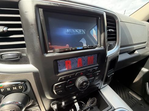 Used 2018 RAM 1500 Big Horn AWD/4WD image 41