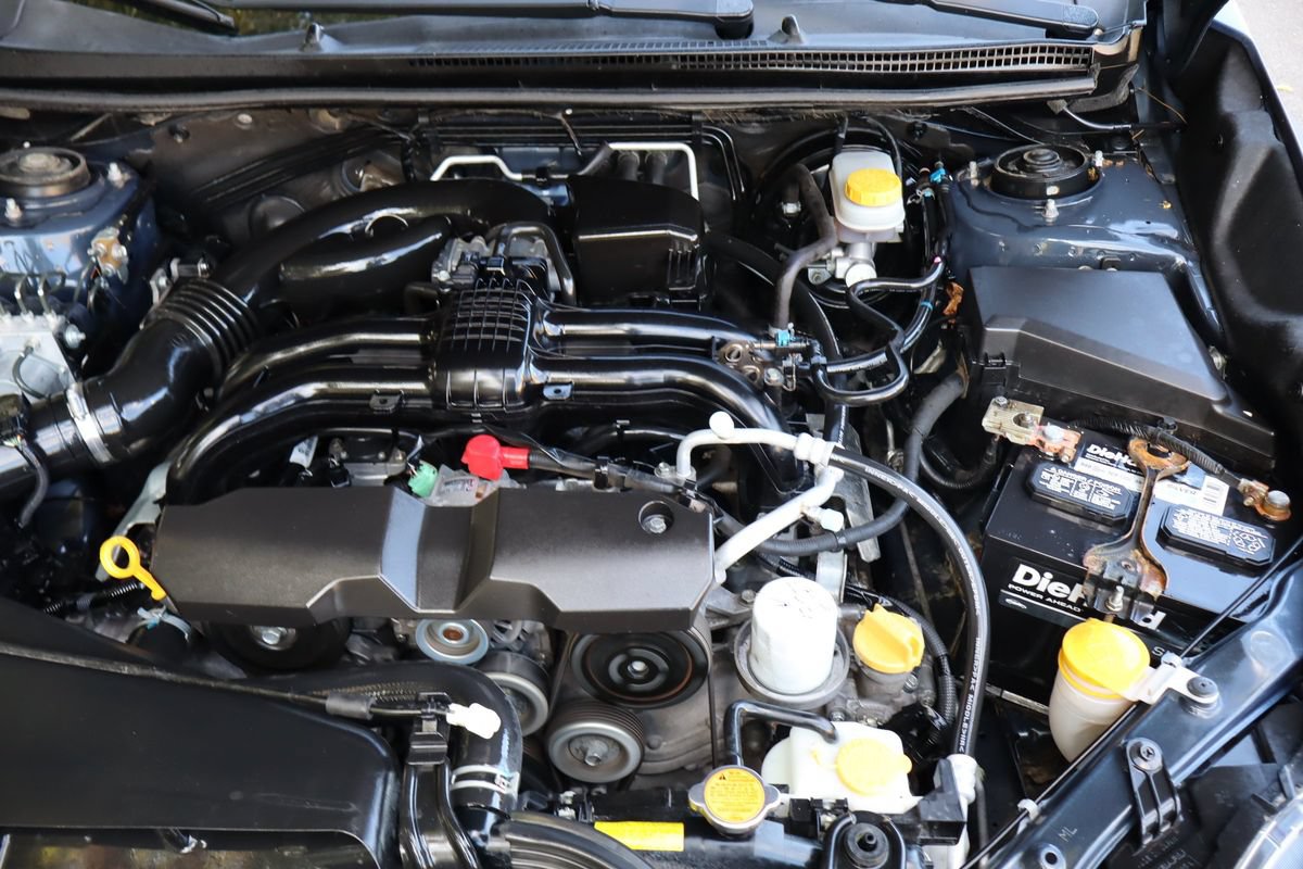 Used 2014 Subaru Impreza 2.0i Premium w/ All-Weather Package w/CVT AWD/4WD image 39