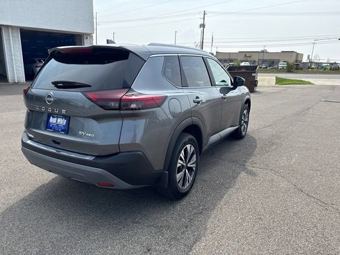 Certified 2023 Nissan Rogue SV w/ SV Premium B Package AWD/4WD image 3