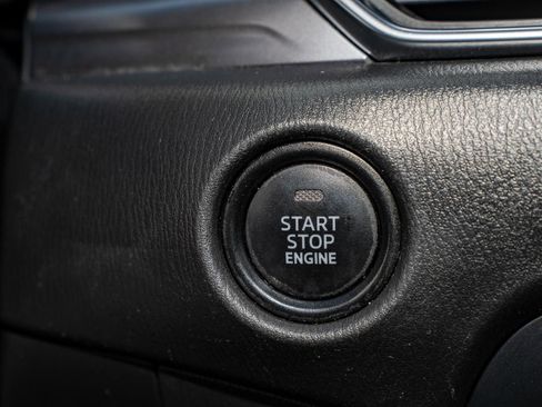 Used 2018 MAZDA CX-5 Sport image 24