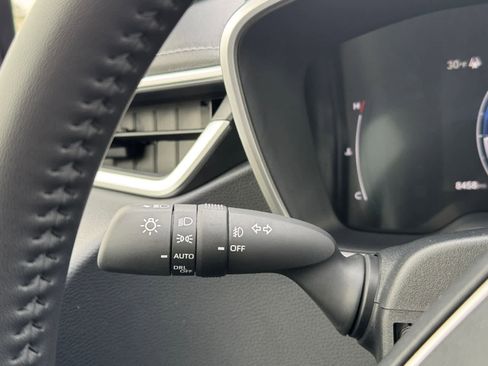 Certified 2025 Toyota Corolla XSE image 19