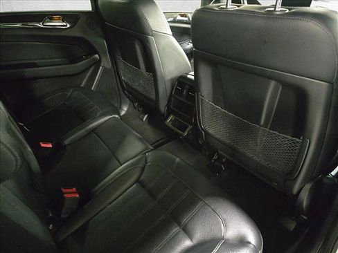 Used 2019 Mercedes-Benz GLS 450 4MATIC image 11