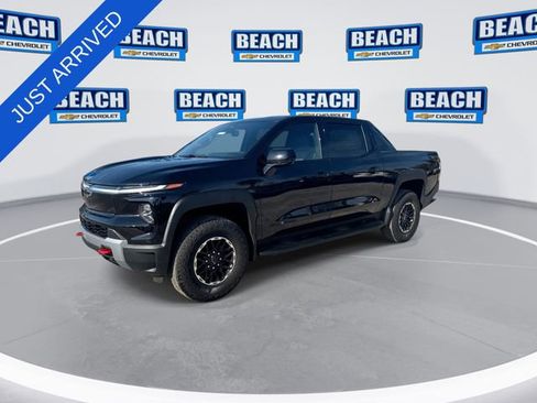 New 2026 Chevrolet Silverado EV Trail Boss AWD/4WD image 4