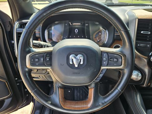 Used 2024 RAM 1500 Limited AWD/4WD image 27