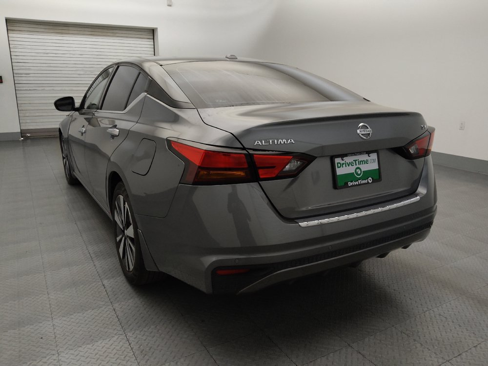 Used 2022 Nissan Altima 2.5 SV FWD image 5