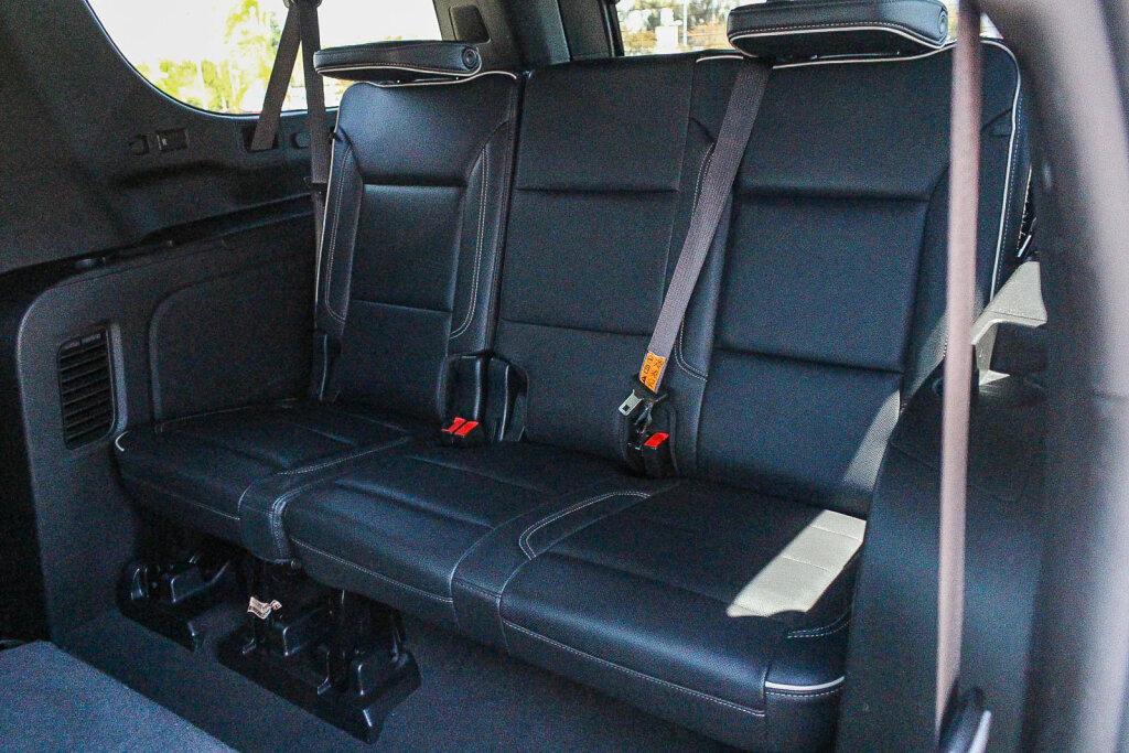 Used 2024 GMC Yukon XL SLT RWD image 10