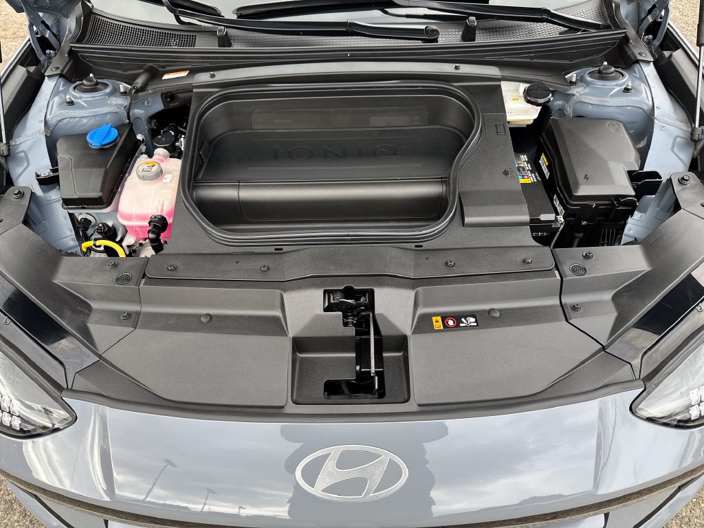 Certified 2023 Hyundai Ioniq 6 Limited RWD image 10