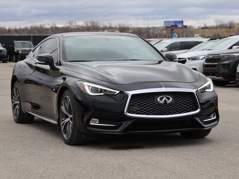 Used 2018 INFINITI Q60 3.0t Luxe w/ Sensory Package 3.0T Luxe image 4