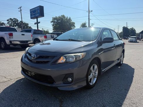 Used 2011 Toyota Corolla S FWD image 1