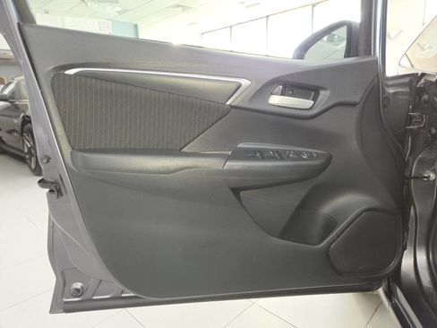 Used 2018 Honda Fit EX image 13