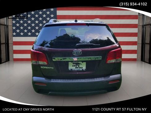 Used 2013 Kia Sorento LX AWD/4WD image 6