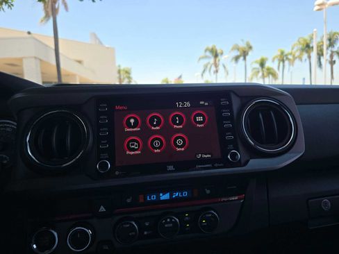 Used 2021 Toyota Tacoma TRD Pro AWD/4WD image 28
