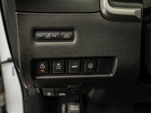 Used 2019 Nissan Murano Platinum image 19