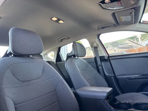 Certified 2025 Kia K4 EX FWD image 15