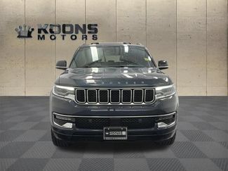 Used 2023 Jeep Wagoneer 4WD w/ Premium Group I video 3