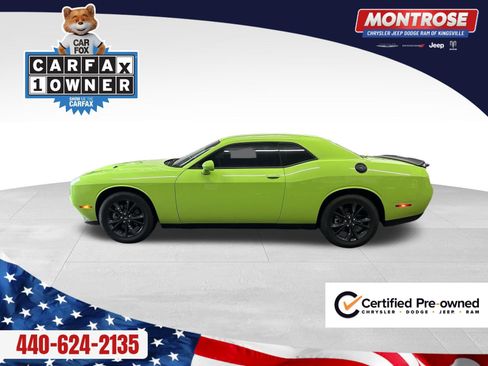 Used 2023 Dodge Challenger SXT w/ Blacktop Package image 5
