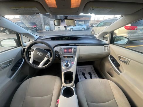 Used 2013 Toyota Prius Three FWD image 25